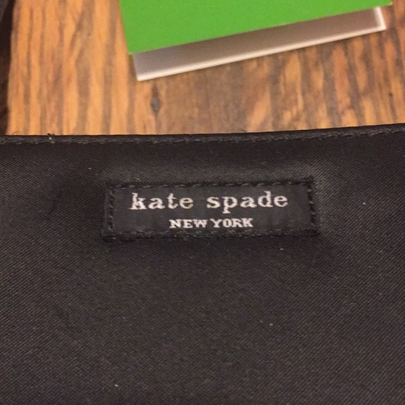 Iconic Kate Spade New York SAM Nylon Shoulder Bag - Picture 2 of 6